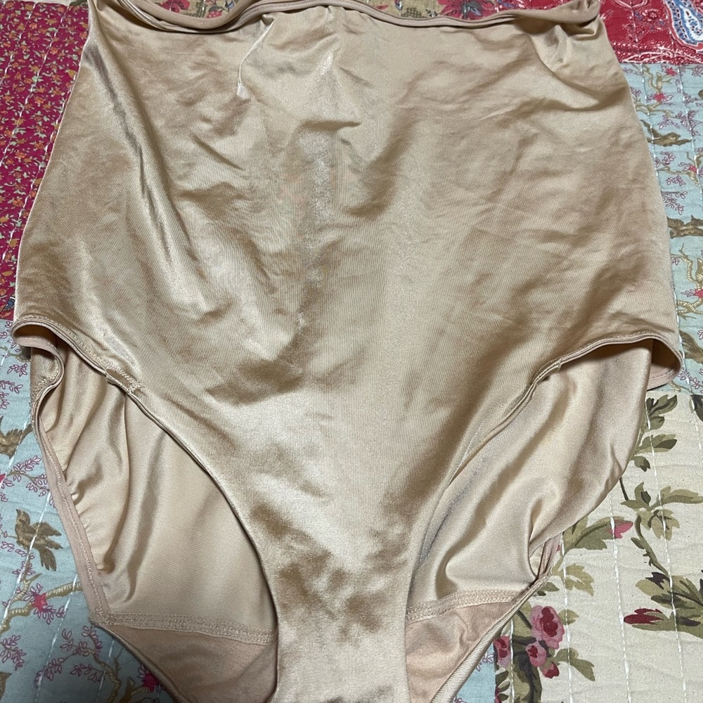 SPANX Satin High-Waist Briefs - Beige